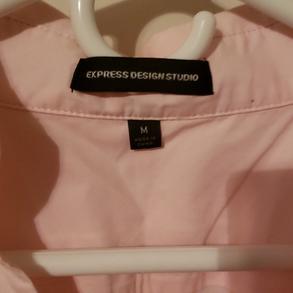 Button down - Picture 3 of 3